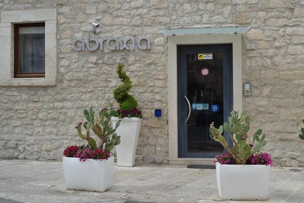 Abraxia B&B Comiso Extérieur photo